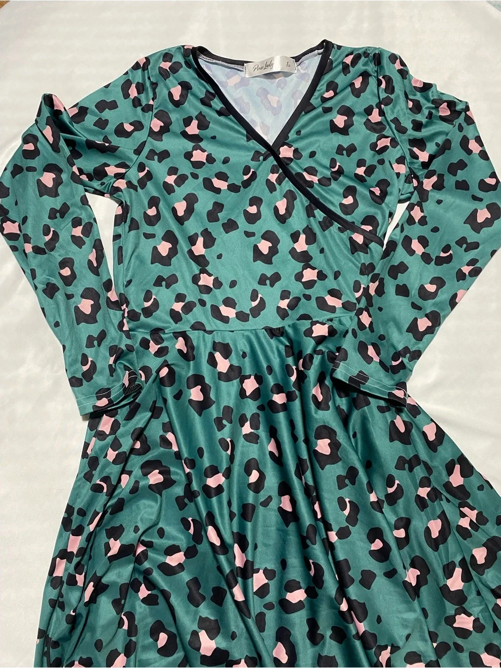 Women’s Green High-Low Dress with Pink & Black Leopard Print